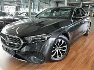 Mercedes-Benz E 220 E 220 d Avantgarde Advanced Plus DISTRONIC/AHK/360