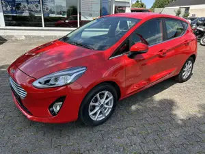 Ford Fiesta Titanium 8fach Bereift