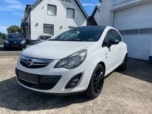 Opel Corsa D 1,4 Color Edition Klima,SHZ,Lenkradheiz.