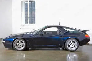 Porsche 928 GT Strosek Umbau. Sehr schöner Zustand ! Bild 4