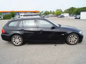 BMW 318 318i Touring Bild 5