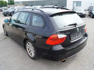 BMW 318 318i Touring Bild 3