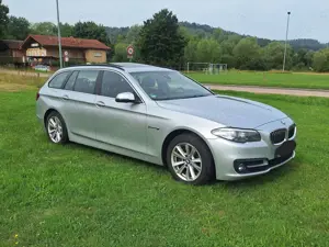 BMW 530 5er Touring Diesel 530d xDrive Touring Aut.