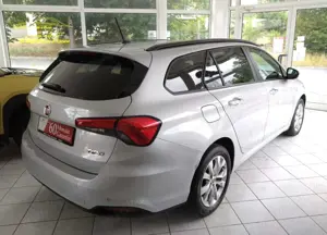 Fiat Tipo Kombi 1.4 T-Jet Easy Navigation Parkpilot Bild 4