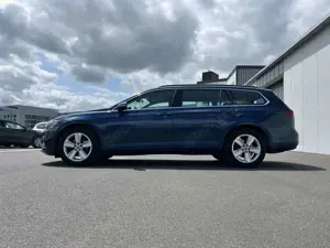 Volkswagen Passat Variant 2.0 TDI DSG Business 196€ m. 20% Anzahlung AHK A Bild 2
