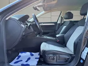 Volkswagen Passat Variant Passat 2.0 TDI Highline BMT LED Navi Individual Bild 3