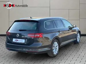 Volkswagen Passat Variant Passat 2.0 TDI Highline BMT LED Navi Individual Bild 4