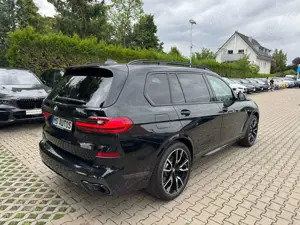 BMW X7 xDrive 40 d MSport*WinterP*Panorama*ACC*Laser Bild 5