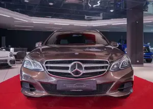 Mercedes-Benz E 400 T 4Matic AHK ILS Distronic Standheizung