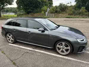 Audi A4 Avant 40 TDI quattro S tronic line Bild 3