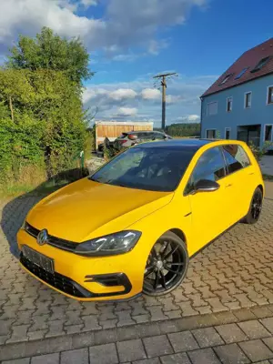 Volkswagen Golf R 4Motion (BlueMotion Technology) DSG