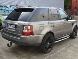 Land Rover Range Rover Sport TDV8 HSE Top gepflegt Super Zustand Viele Neuteile