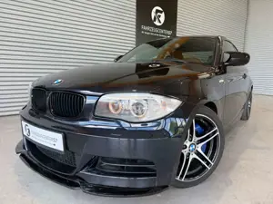 BMW 135 i Coupé /DKG/NAVI/BI-XENON/SCHIEBEDACH