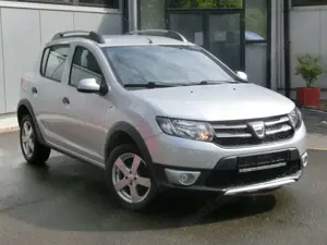 Dacia Sandero Stepway 0.9 Tce Prestige /Navi,Klima,Tel.,e.FH,PDC
