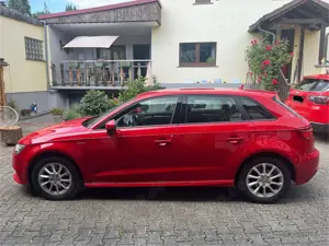 Audi A3 e-tron basis Bild 2