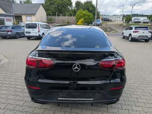 Mercedes-Benz GLC 200 4Matic Coupe AMG-Line Plus *AHK Bild 4