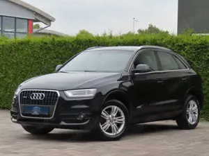 Audi Q3 2.0 TFSI Quattro *Aut. / AHK / Bi-Xenon*