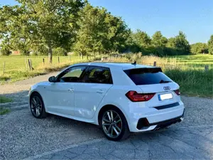 Audi A1 40 TFSI S line Bild 4