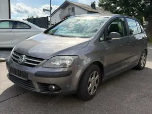 Volkswagen Golf Plus Trendline /2.Hand/Tüv Neu/SHZ/Klima