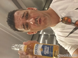 Suchen ein frau fur spaß mit meine groß schwanz 