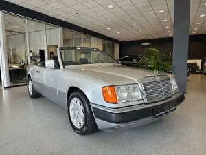 Mercedes-Benz 300 CE 24V Cabrio|60.236km|Bestzustand|Gutachten Bild 5