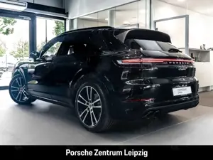 Porsche Cayenne E-Hybrid SportDesign HD-Matrix AHK HeadUp Bild 3