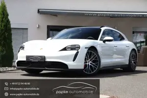Porsche Taycan 4S Plus Sport Turismo +PANO+18-WEGE+BOSE+