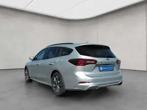 Ford Focus Turnier 1.0 EcoBoost Hybrid ST-LINE X Bild 3