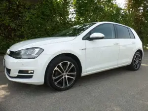 Volkswagen Golf Lounge BMT / DSG / 79000 Km. / Aus 2.Hand / Top