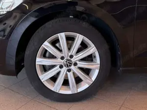 Volkswagen Touran 1.5 TSI Highline LED, Navi, Klimaautom. Bild 5