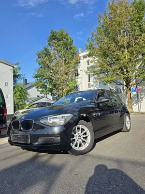 BMW 114 114d,Navigation,Winterreifen,Klima,Sitzh.,TÜV