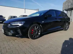 Opel Insignia B Sports Tourer 2.0 GSi 4x4 ACC HUD