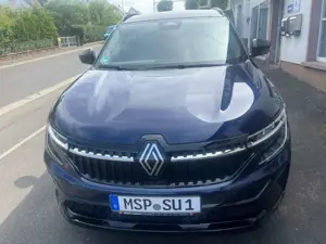 Renault Espace Iconic E-Tech Hybrid