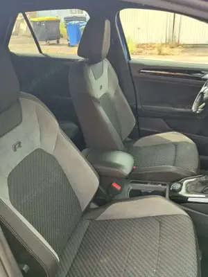 Volkswagen T-Roc T-Roc 2.0 TSI OPF 4MOTION DSG R Bild 3