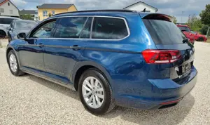 Volkswagen Passat Variant 1.6TDI Business - LED* ACC* LAN* Bild 5