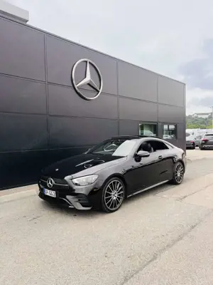 Mercedes-Benz E 220 Burmester/Pano/tüv neu