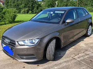 Audi A3 1.6 TDI Sportback (clean diesel) Attraction Bild 2