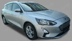 Ford Focus Focus Turnier 1.0 EcoBoost 92kw*Navi*LED*Kamera Bild 2