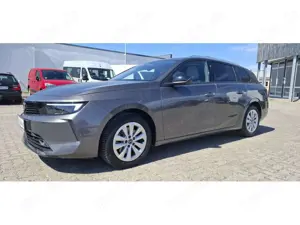 Opel Astra L Sports Tourer 1.2 Elegance NAVI LED