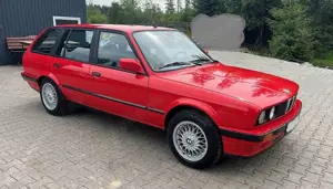 BMW 318 318i touring Design-Edition