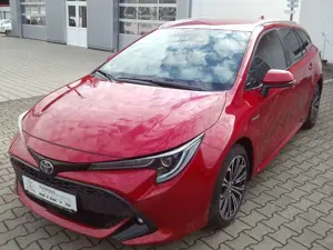 Toyota Corolla Touring Sports Hybrid 2.0 Team Deutschland Bild 2