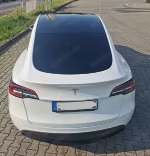 Tesla Model Y Model Y RWD Bild 3