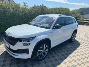 Skoda Kodiaq Sportline 2.0 TDI 4x4 AHK*Pano*Matrix*Standheizung