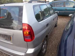 Mitsubishi Space Star 1.6 Comfort klima Bild 3