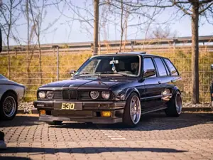 BMW 325 325i touring