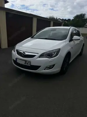 Opel Astra Sport