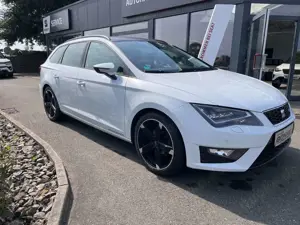 SEAT Leon ST FR 4Drive LED-Navi-WR-SHZ-AHK