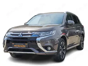 Mitsubishi Outlander PHEV Outlander*ACC*Schiebedach*360°Kamera*Leder