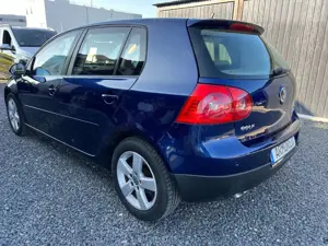 Volkswagen Golf V 4Motion*ARMORED*GEPANZERT*B4*ARMOURED*80 Bild 3