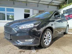 Ford Focus Lim. Titanium Bild 2